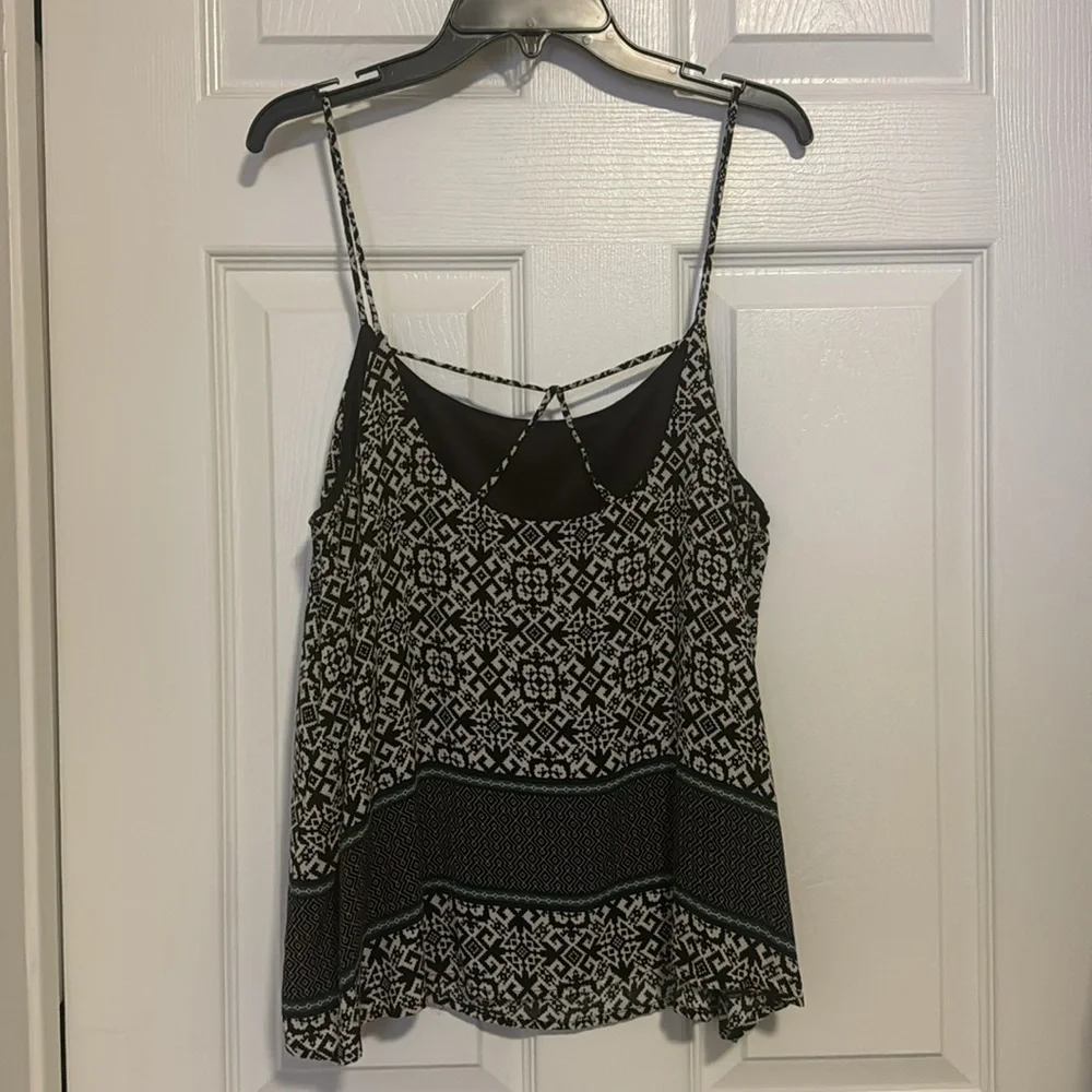 Medium - Picture 2 of 2